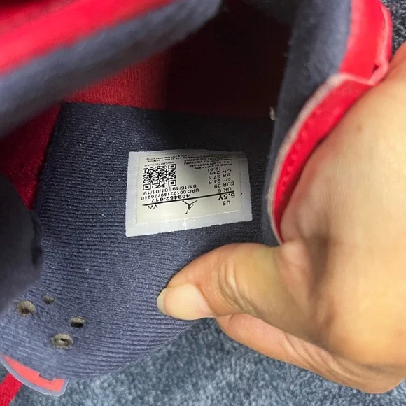 Jordan 4 retro fiba Air color red - Picture 7 of 7